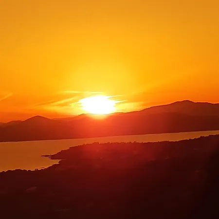Alpasa - Boulouris Aiguebonne, Vue Dans Domaine 5 Min A Pied De La